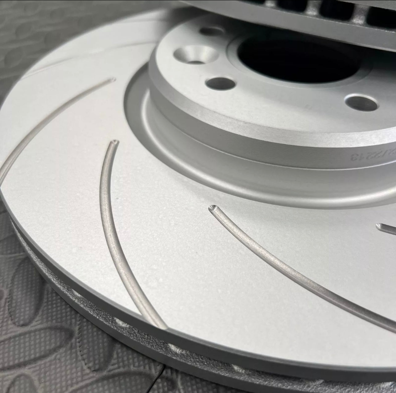 MK3 Focus ST 2.0 Front & Rear Grooved Discs + EBC Red Stuff Pads