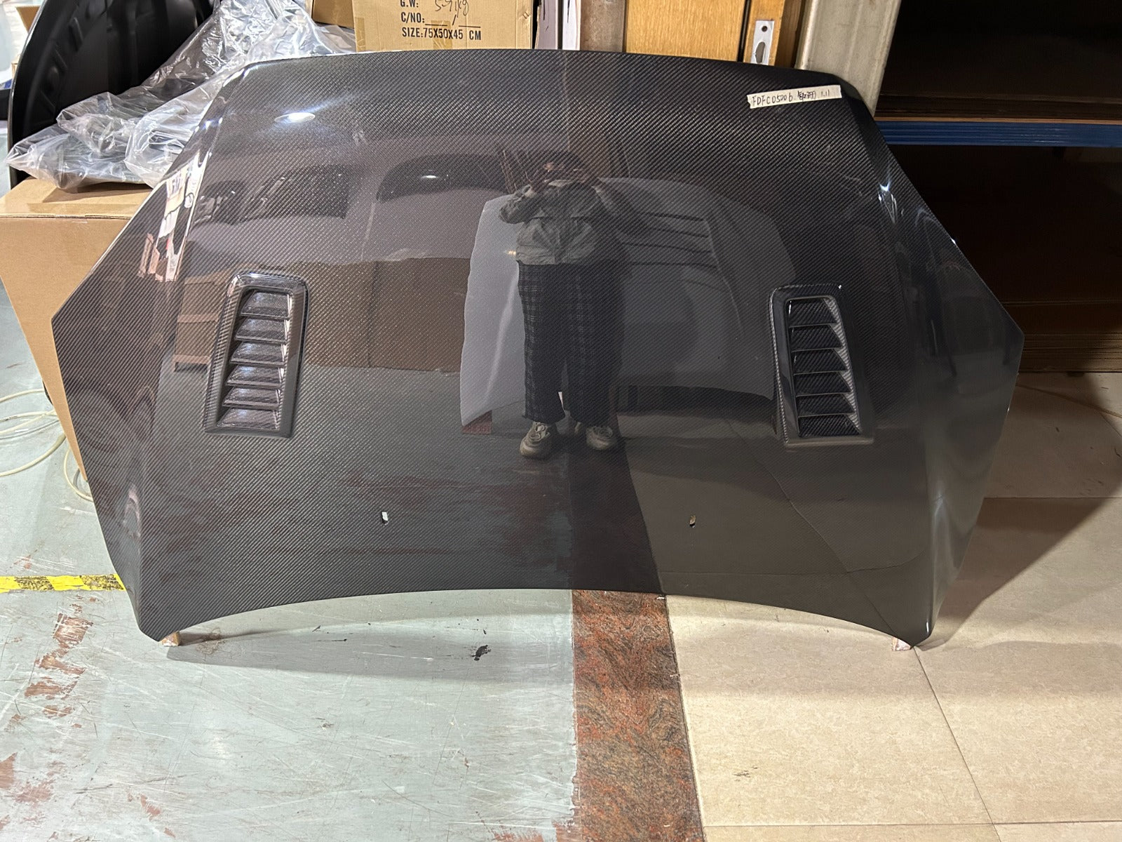 MK2 Focus ST255 2006-2011 RS Style Carbon Fibre Bonnet/Hood (Vents Included)